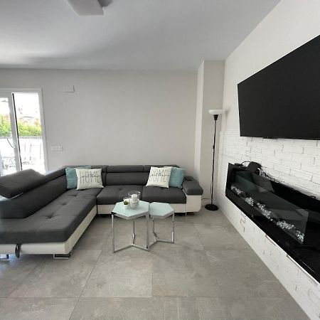 Appartamento Marbella Centre With Terrace And Pool Esterno foto