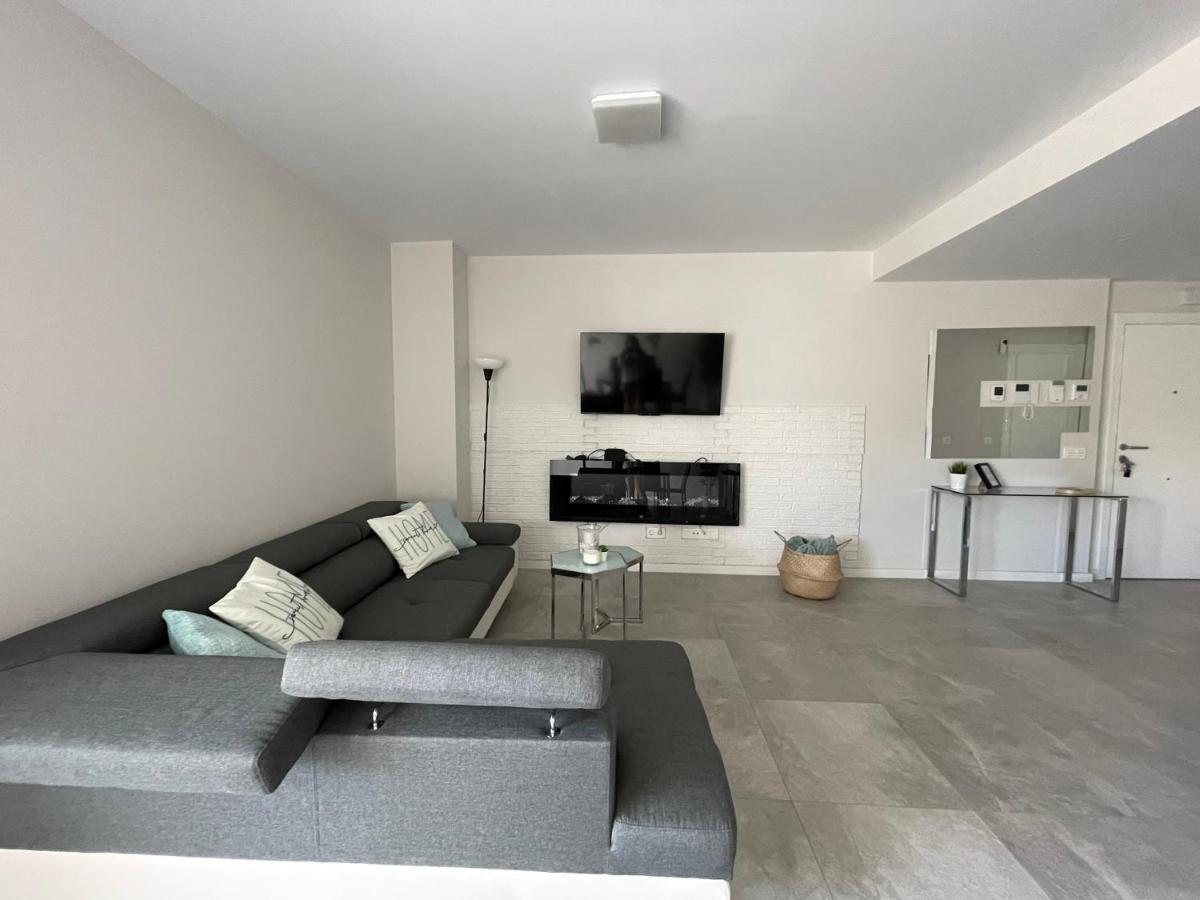 Appartamento Marbella Centre With Terrace And Pool Esterno foto